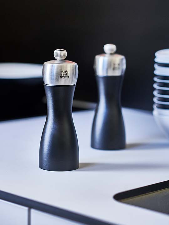 Peugeot Fidji Salt Mill, 15cm