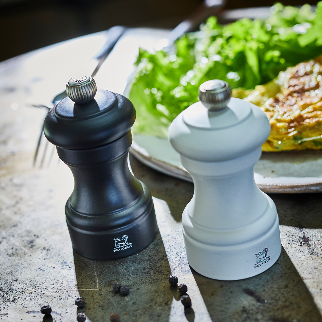 Peugeot Bistro Salt/Pepper Mill Duo in Black & White, 10cm