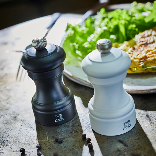 Sangcon Gravity Electric Mill Salt & Pepper Set. Product Review and  Unboxing. 