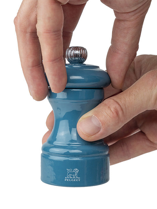 Peugeot Bistro Pepper Mill in Pacific Blue, 10 cm